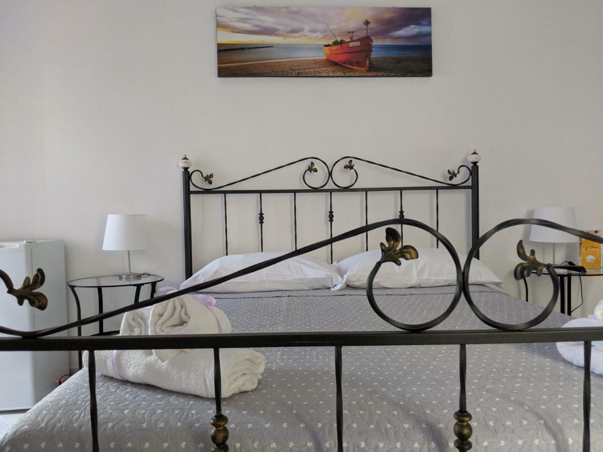 B&B Il Maestrale Салерно Екстер'єр фото
